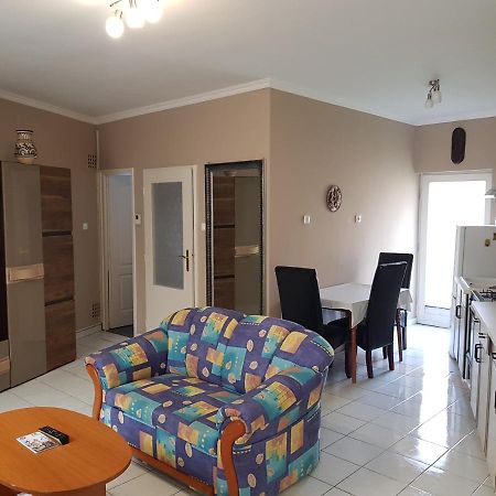 Belvarosi Apartman Apartment Eger Exterior photo